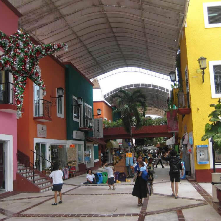 Traslado Cancun Centro Mercado 28